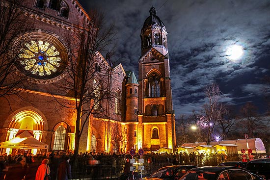 Adventsbenefizkonzert der BMW Niederlassung München, St. Lukas Kirche,  20. Dezember 2018, Foto: People Picture/Jens Hartmann